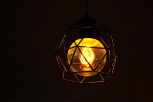 lamp-2021-08-30-04-21-47-utc